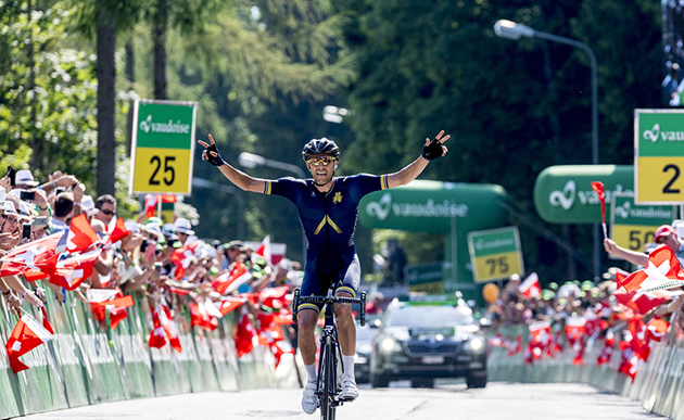 Larry Warbasse wins stage 4